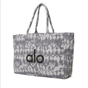 Alo yoga grey tie dye one size shopper tote bag